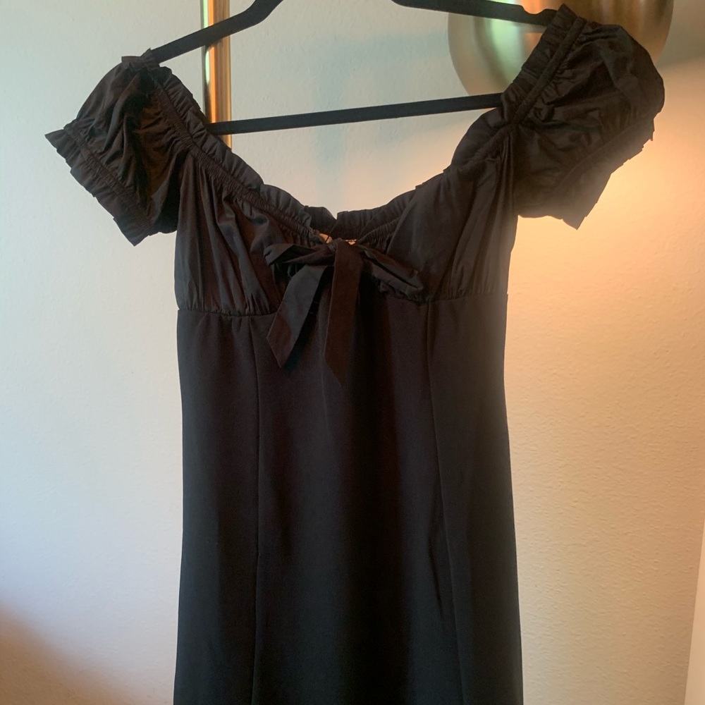 Go Shoulder Black Dress